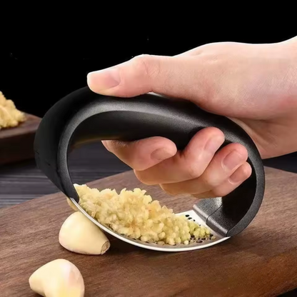 KNOBLAUCHPRESSER AUS EDELSTAHL